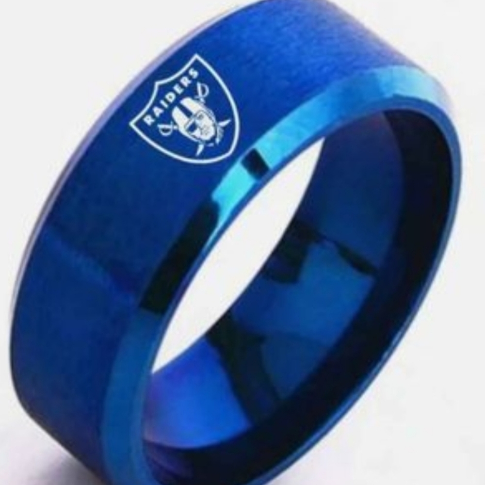 New stainless blue Raiders football ring size 12 ********NOT 11